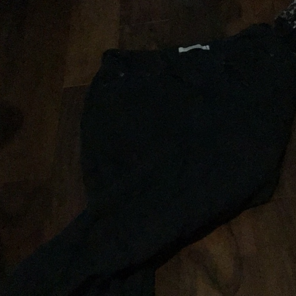 Levi’s black jeans